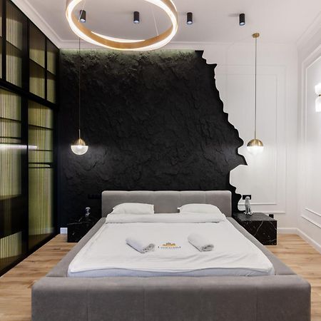 Leogrand Apartments On Franka 35 Львів Екстер'єр фото