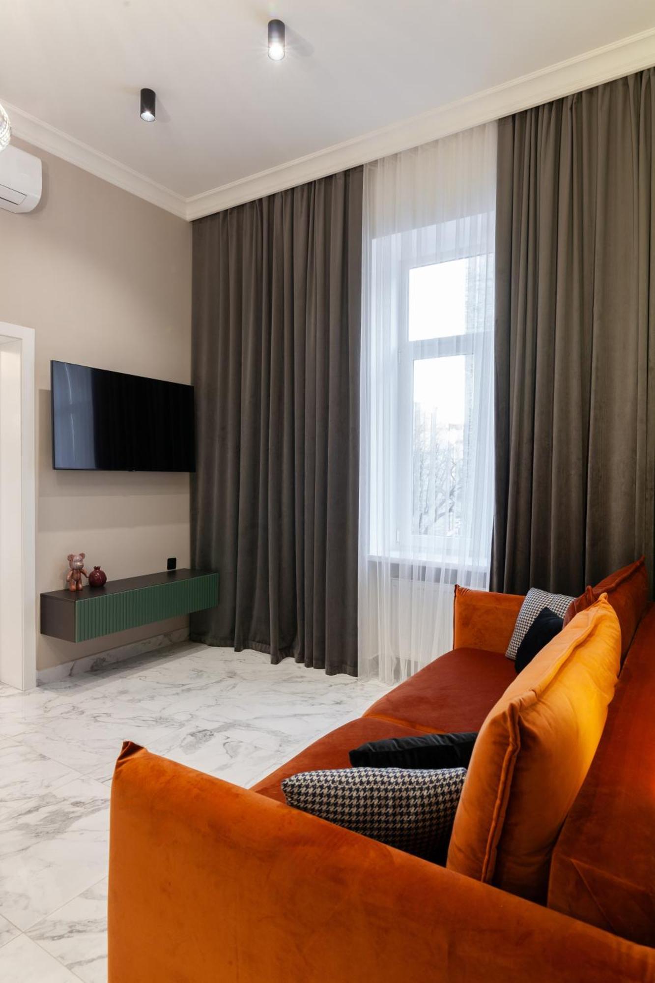 Leogrand Apartments On Franka 35 Львів Екстер'єр фото